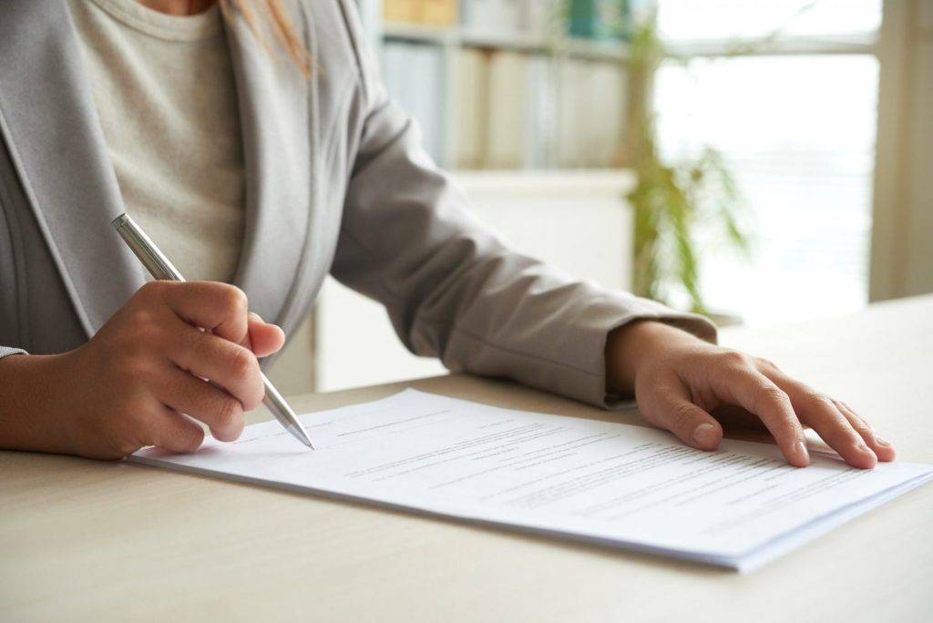 The Importance of Choosing the Right Florida Legal Document Preparer